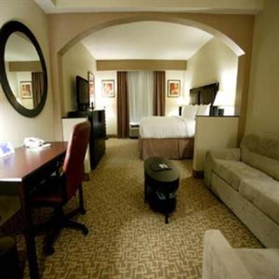 фото отеля Holiday Inn Hotel & Suites Beaufort