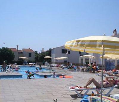 фото отеля Apartments Sa Caleta Menorca