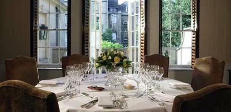 фото отеля Royal Crescent Hotel