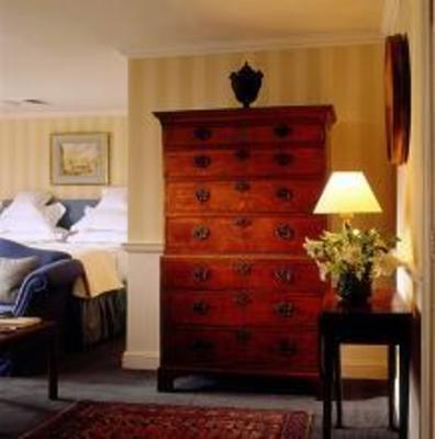 фото отеля Royal Crescent Hotel