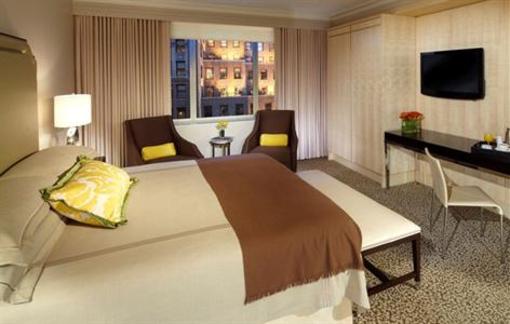 фото отеля Omni Berkshire Place