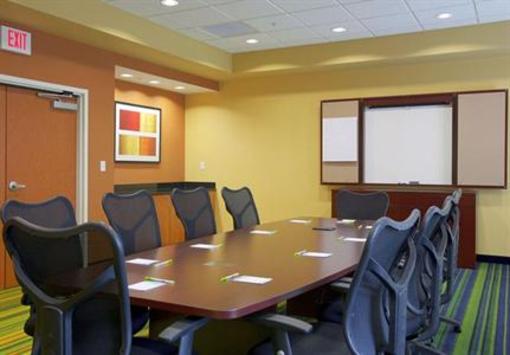 фото отеля Fairfield Inn & Suites Buffalo Airport