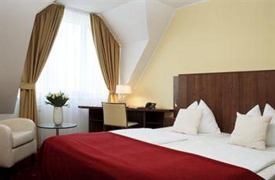 фото отеля Golden Tulip Park Consul Hotel