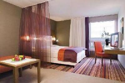 фото отеля Movenpick Hotel Zurich Airport
