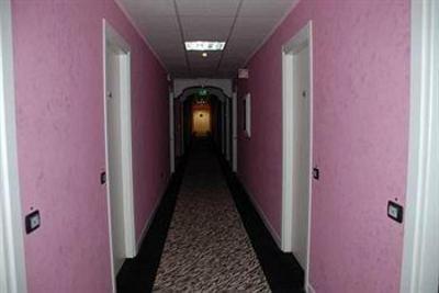 фото отеля Flower Hotel & Motel Pavia