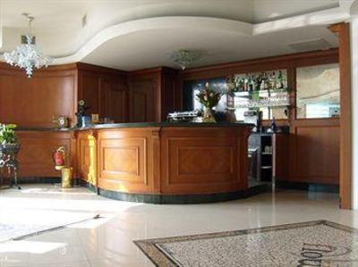 фото отеля Flower Hotel & Motel Pavia