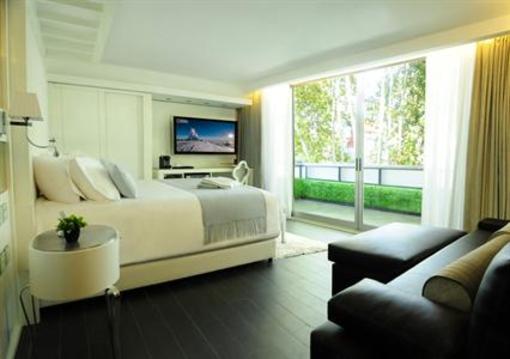 фото отеля 1828 Smart Hotel