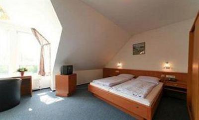 фото отеля Hotel Huntetal