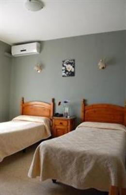 фото отеля Hostal Les Torres