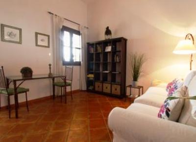 фото отеля Apartamentos Los Patios de la Juderia