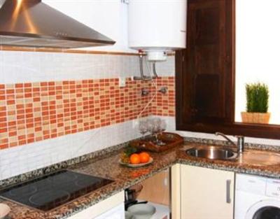 фото отеля Apartamentos Los Patios de la Juderia