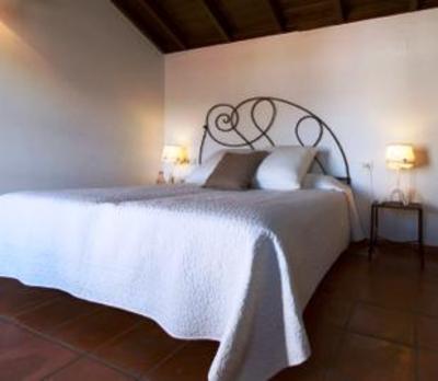 фото отеля Apartamentos Los Patios de la Juderia