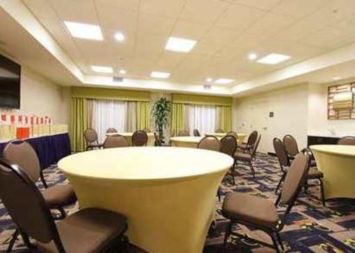 фото отеля Hampton Inn and Suites Ocala
