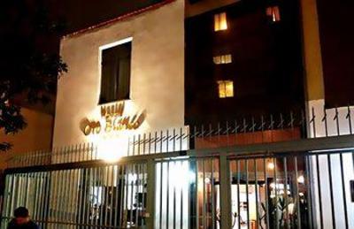 фото отеля Hostal Oro Bianco