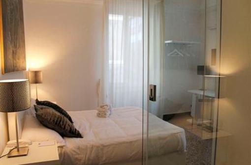 фото отеля Town House Messina