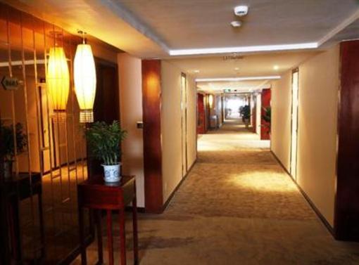 фото отеля Emeishan Yue Garden Hotel