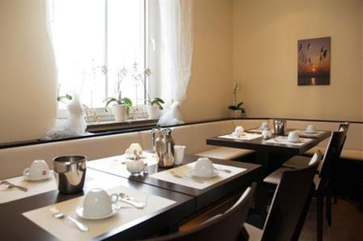 фото отеля Ratshotel