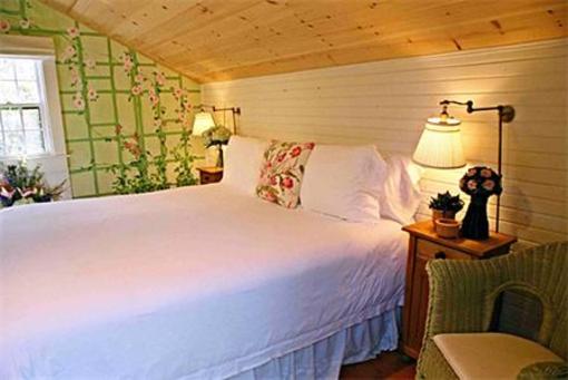 фото отеля The Summer House Cottages