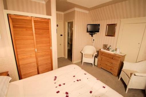 фото отеля Fern Lodge Bed and Breakfast