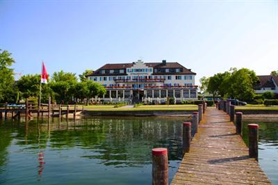 фото отеля Strandhotel Löchnerhaus