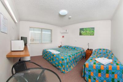 фото отеля Kew Motel