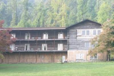 фото отеля Poplar Motel