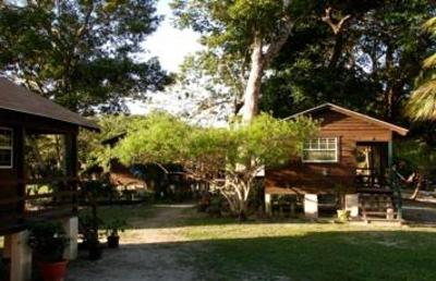 фото отеля Crooked Tree Lodge