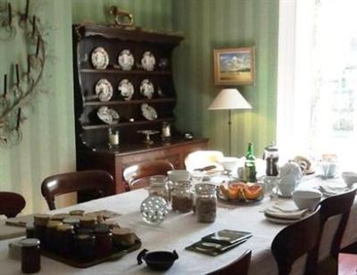 фото отеля Castleton House
