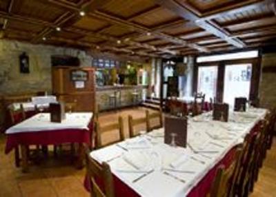 фото отеля Hostal Arandigoyen