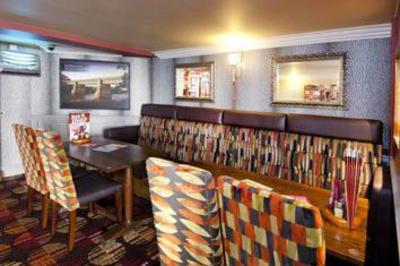 фото отеля Premier Inn West Preston