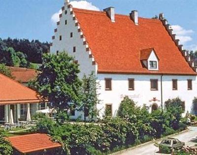 фото отеля Hotel Schlossgasthof Roesch