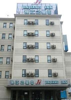 фото отеля Jinjiang Inn Linyi Railway Station