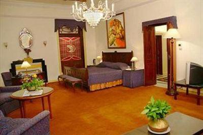 фото отеля WelcomHeritage Taragarh Palace