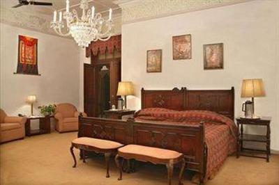 фото отеля WelcomHeritage Taragarh Palace