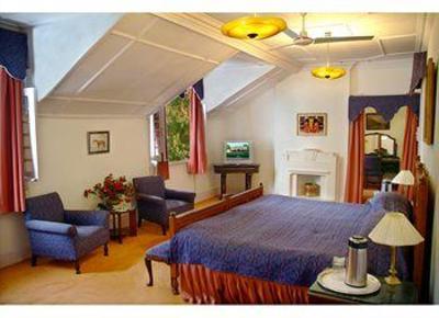 фото отеля WelcomHeritage Taragarh Palace