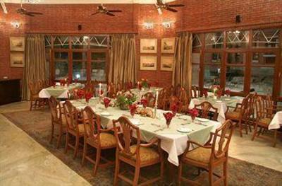 фото отеля WelcomHeritage Taragarh Palace