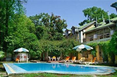 фото отеля WelcomHeritage Taragarh Palace