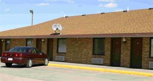 фото отеля Meadowlark Motor Inn & Restaurant
