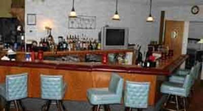 фото отеля Meadowlark Motor Inn & Restaurant