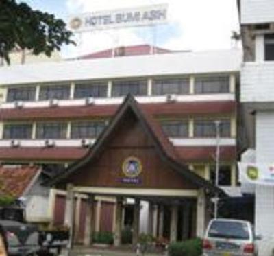 фото отеля Hotel Bumi Asih Palembang