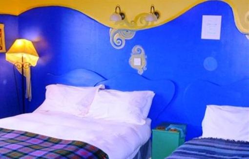 фото отеля Six Willows Bed and Breakfast Isle of Skye