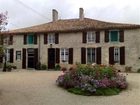 фото отеля Bois aux Pins Bed and Breakfast Chef Boutonne