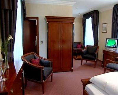 фото отеля Hotel Kronprinz Kulmbach