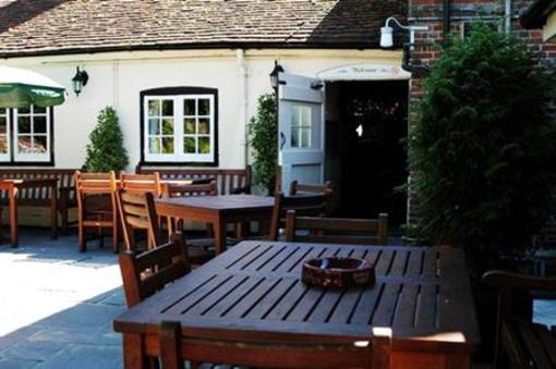 фото отеля Ye Olde George Inn Petersfield