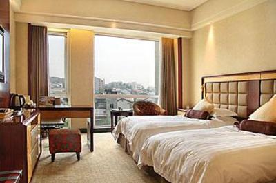 фото отеля Ramada Plaza Taian