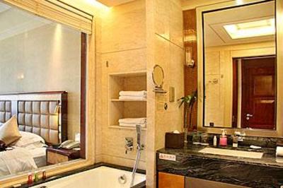 фото отеля Ramada Plaza Taian