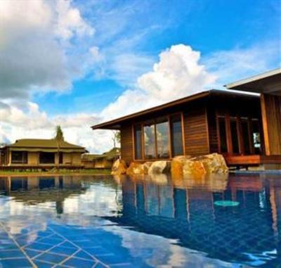 фото отеля Wildman Wilderness Lodge