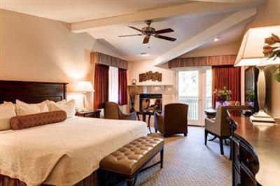 фото отеля Sitzmark Lodge at Vail
