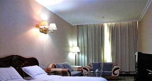 фото отеля Qi Rui Hotel