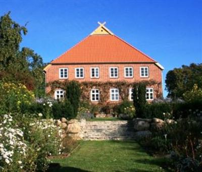 фото отеля Privatpension Kastanienhof Konigsfeld